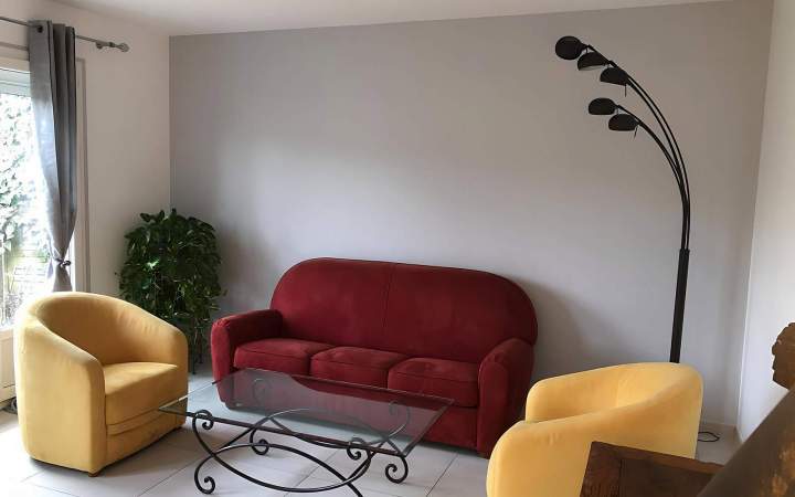 Artisan peintre Pierres